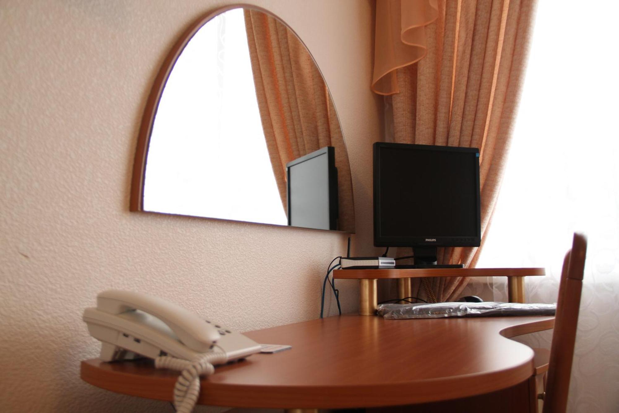 Kristina Hotel Zaporizhia Luaran gambar